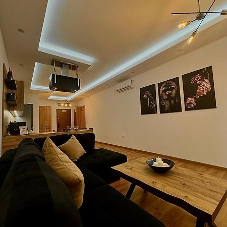 שקודר Luxury Central Baba Apartment מראה חיצוני תמונה